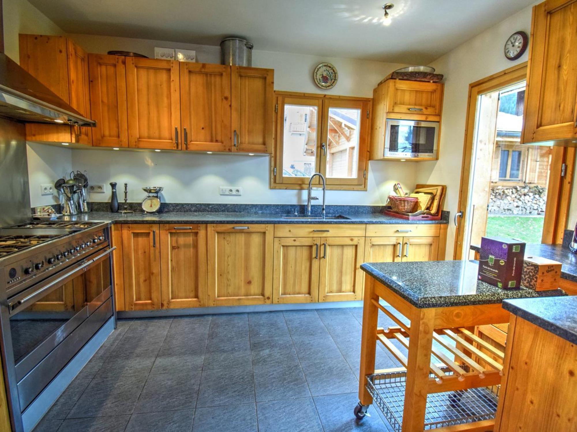 Chalet De Luxe Avec Cheminee, Terrasse, Garage A Morzine - Fr-1-524-14 Εξωτερικό φωτογραφία